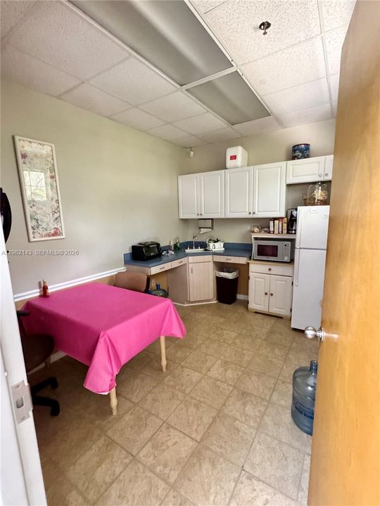 For Rent: $5,416 (0 beds, 0 baths, 0 Square Feet)
