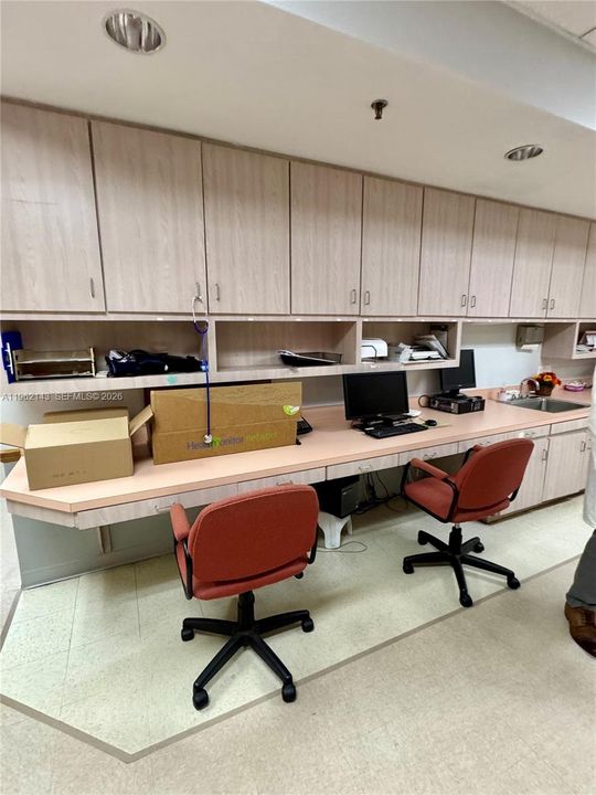 For Rent: $5,416 (0 beds, 0 baths, 0 Square Feet)
