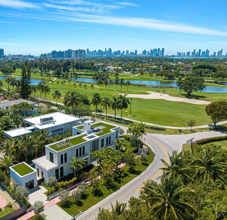 For Sale: $12,900,000 (6 beds, 6 baths, 5151 Square Feet)