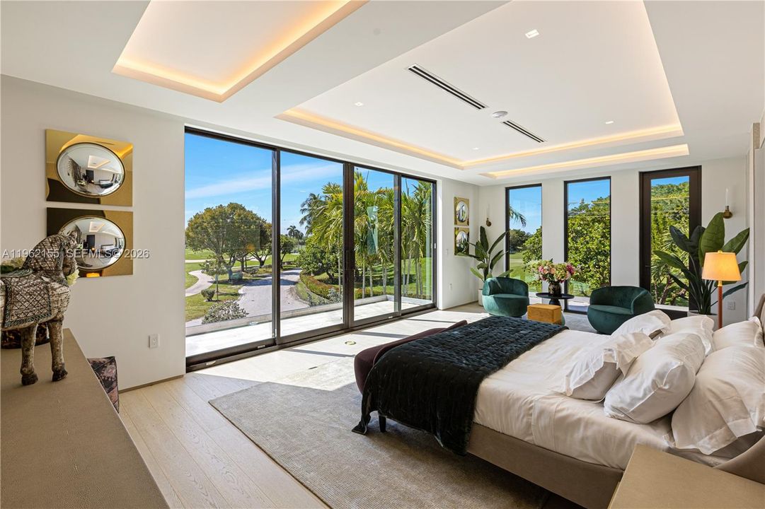 For Sale: $12,900,000 (6 beds, 6 baths, 5151 Square Feet)