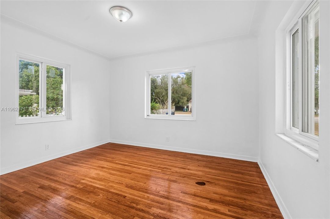 En Venta: $980,000 (0 camas, 0 baños, 2461 Pies cuadrados)