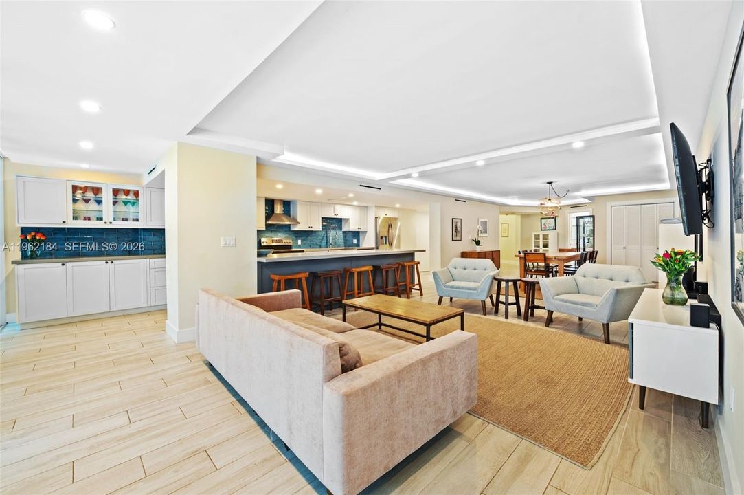 Enlarged, Oversized Open Floorpaln