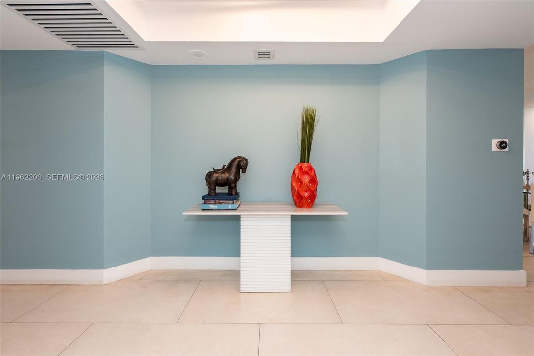 待售: $3,075,000 (3 贝兹, 3 浴室, 2602 平方英尺)