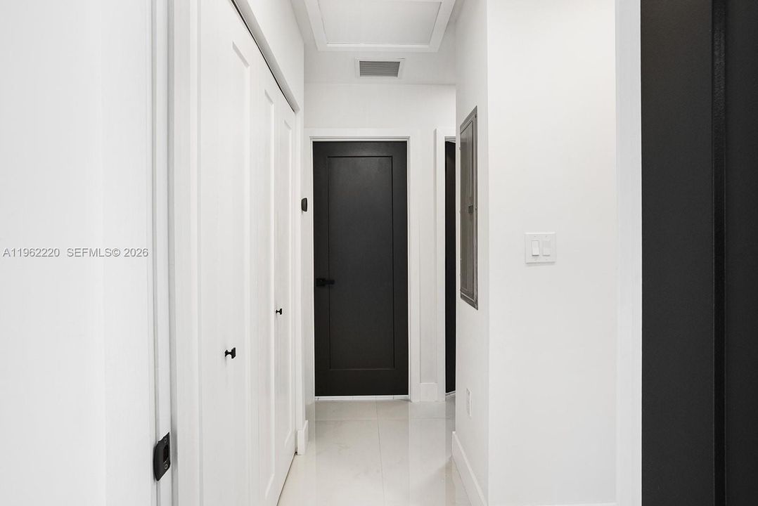 For Sale: $697,000 (4 beds, 2 baths, 1824 Square Feet)