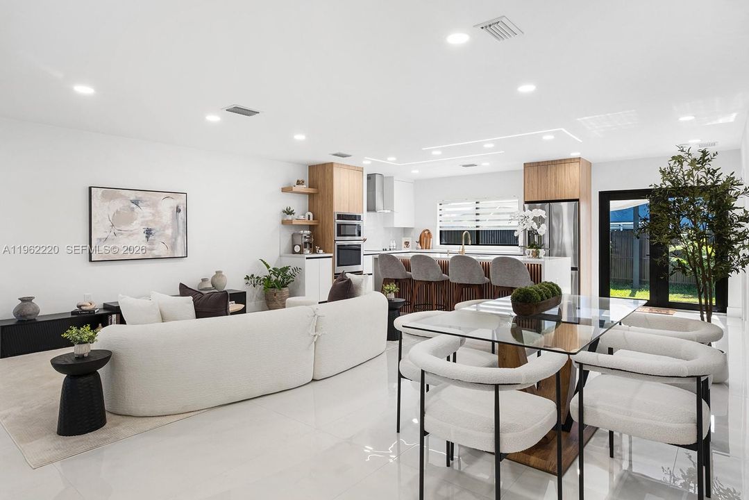 For Sale: $697,000 (4 beds, 2 baths, 1824 Square Feet)