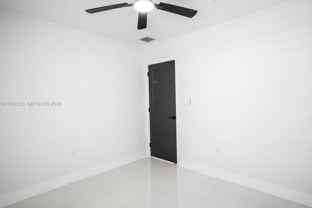 For Sale: $697,000 (4 beds, 2 baths, 1824 Square Feet)
