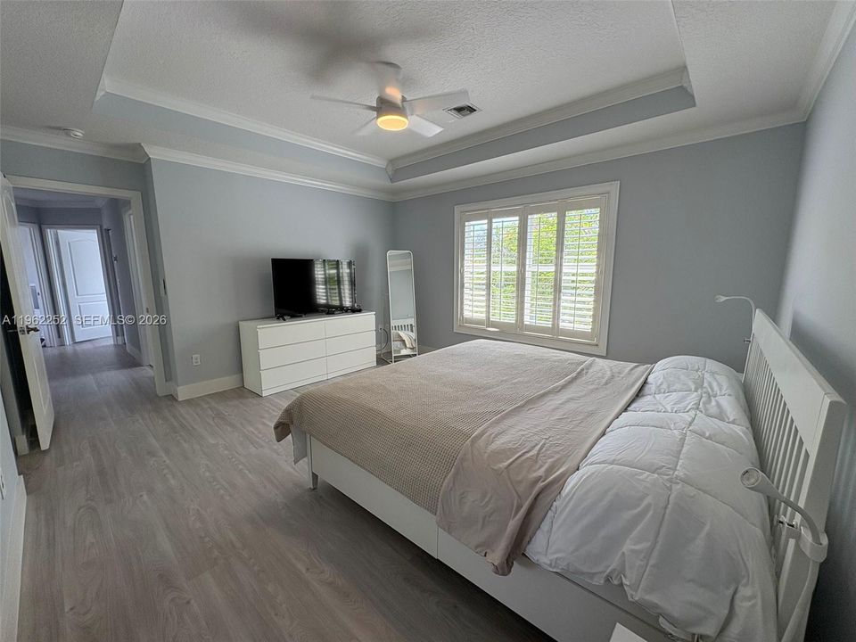 For Rent: $4,200 (4 beds, 2 baths, 1852 Square Feet)