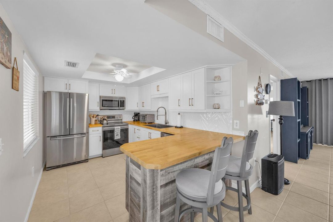 2400 S Ocean Dr 7645