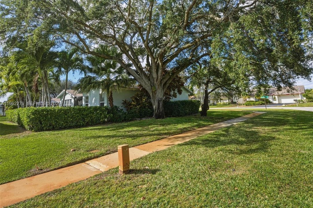 En Venta: $480,000 (3 camas, 2 baños, 1580 Pies cuadrados)