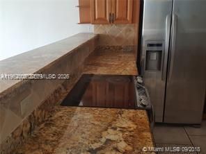 For Sale: $185,500 (2 beds, 2 baths, 1050 Square Feet)