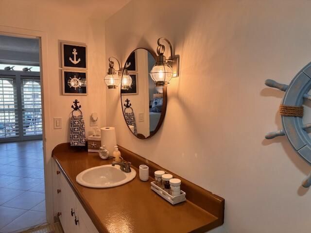 Bathroom+