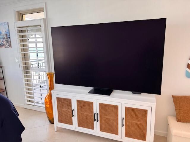 77inch Oled TV