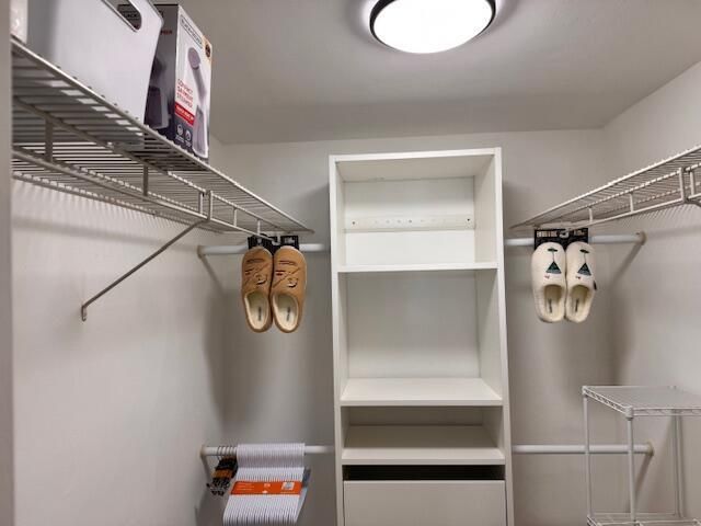Closet +