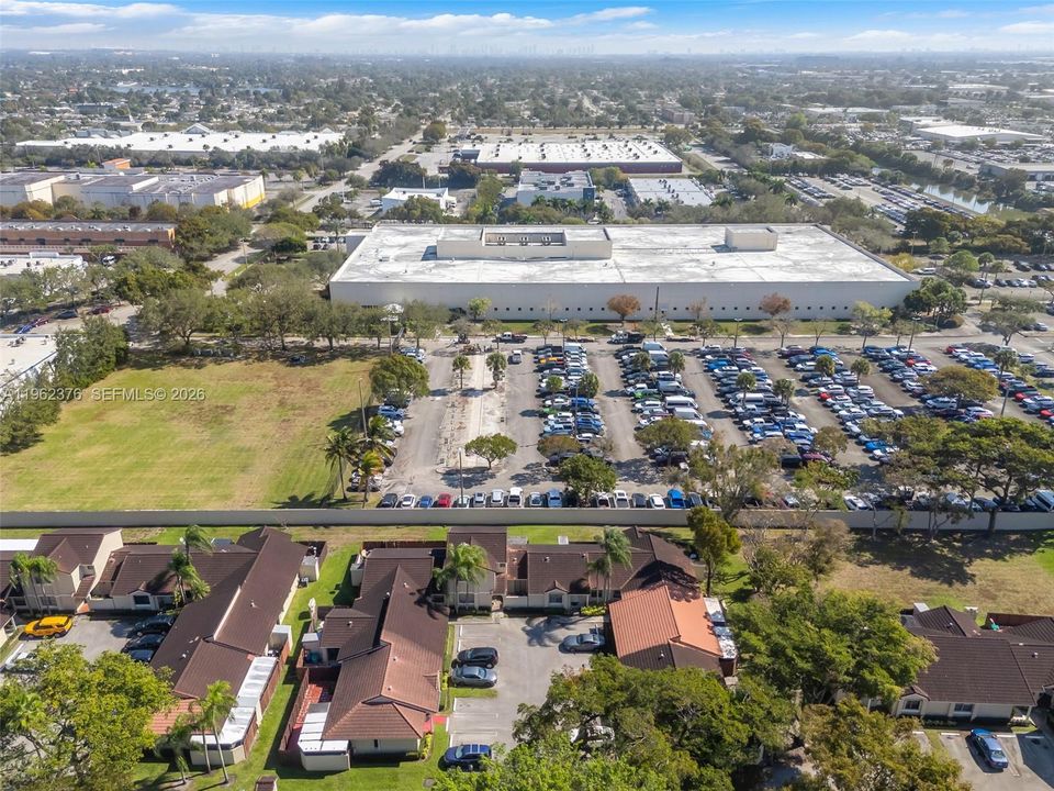 Recently Sold: $429,000 (3 beds, 2 baths, 1115 Square Feet)