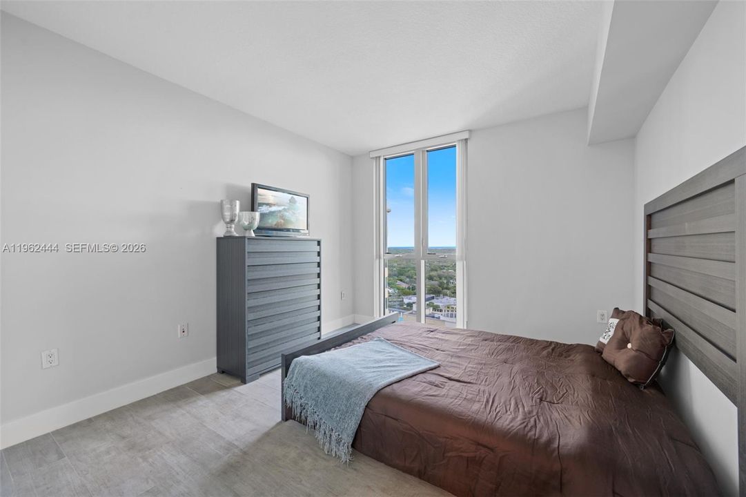 Под контрактом: $299,000 (1 спален, 1 ванн, 797 Квадратных фут)