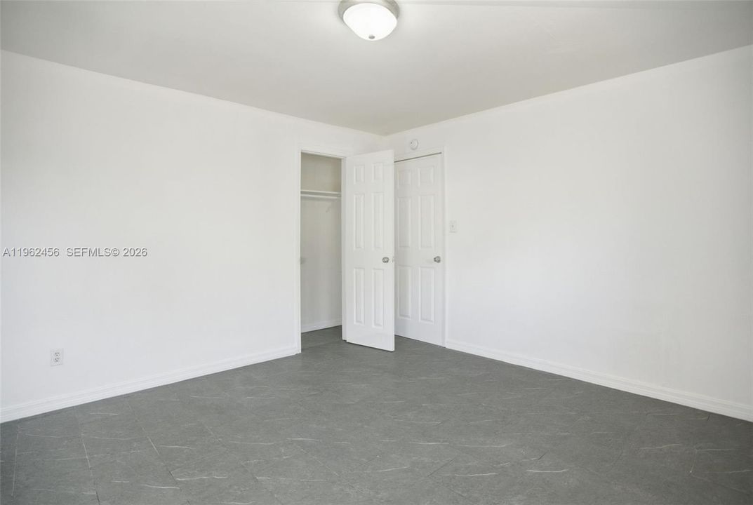 En Renta: $1,800 (3 camas, 1 baños, 980 Pies cuadrados)