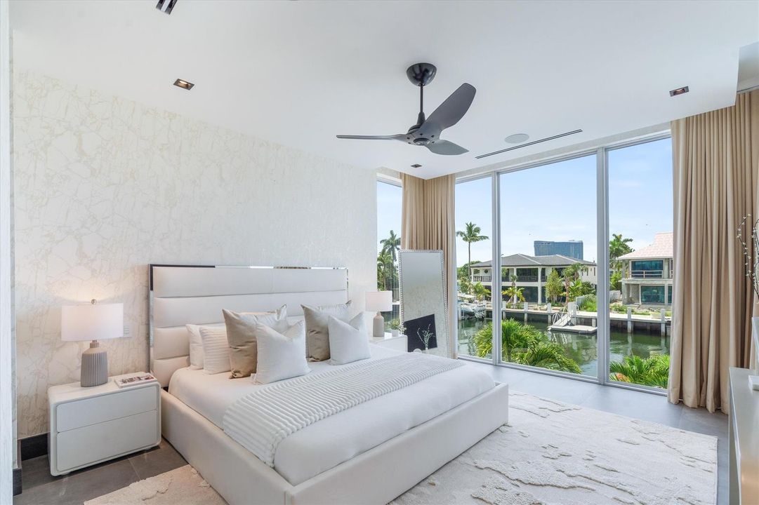 25-1528 SE 11th Street Ft. Lauderdale, F