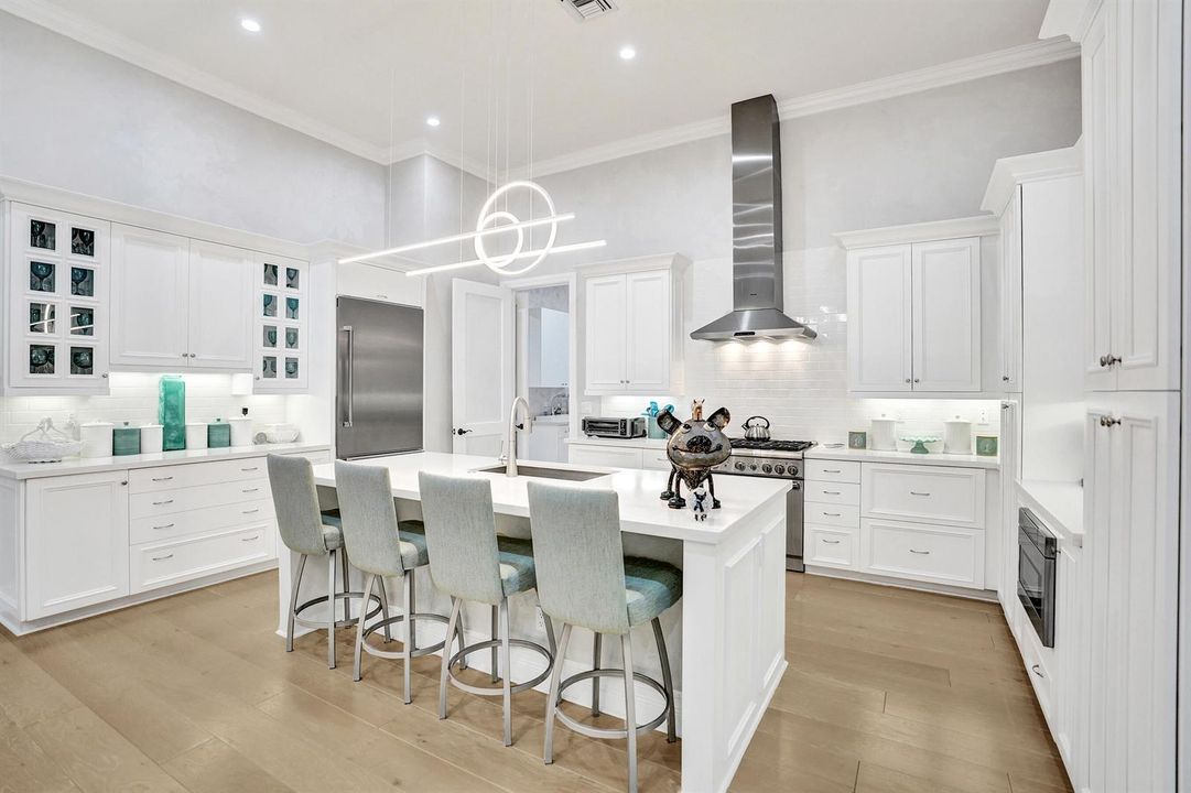 2590 Estates Dr