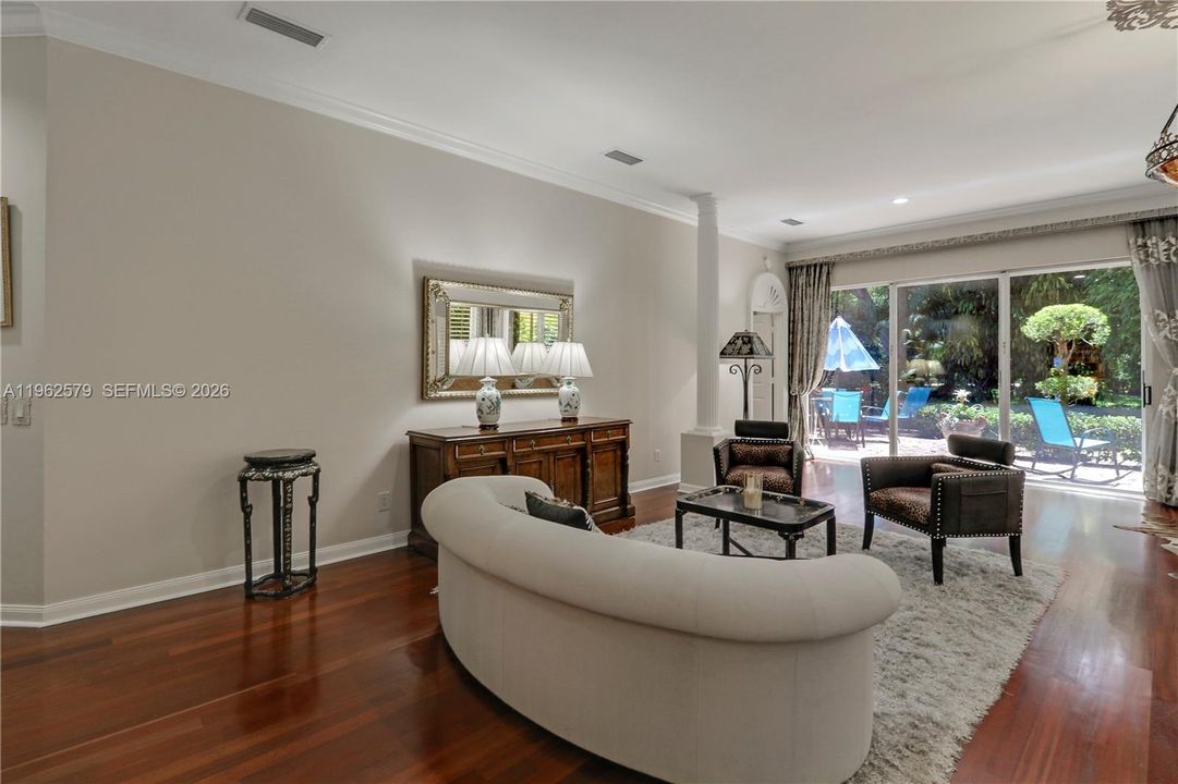 Active With Contract: $789,000 (2 beds, 2 baths, 1847 Square Feet)