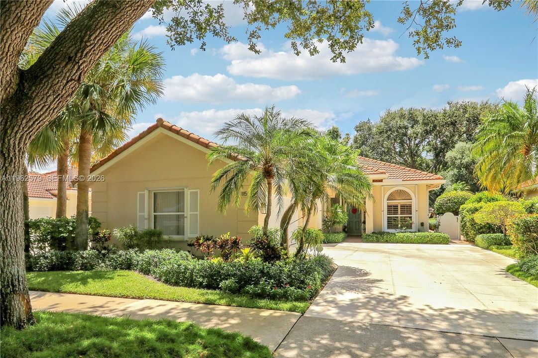 Active With Contract: $789,000 (2 beds, 2 baths, 1847 Square Feet)