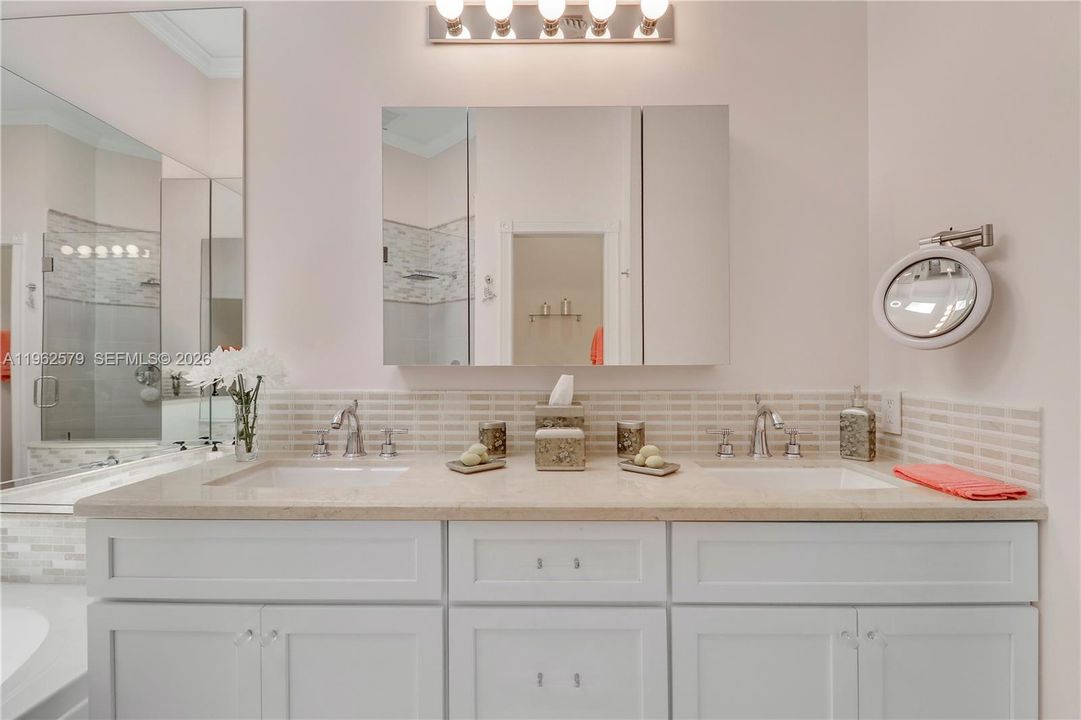 Active With Contract: $789,000 (2 beds, 2 baths, 1847 Square Feet)