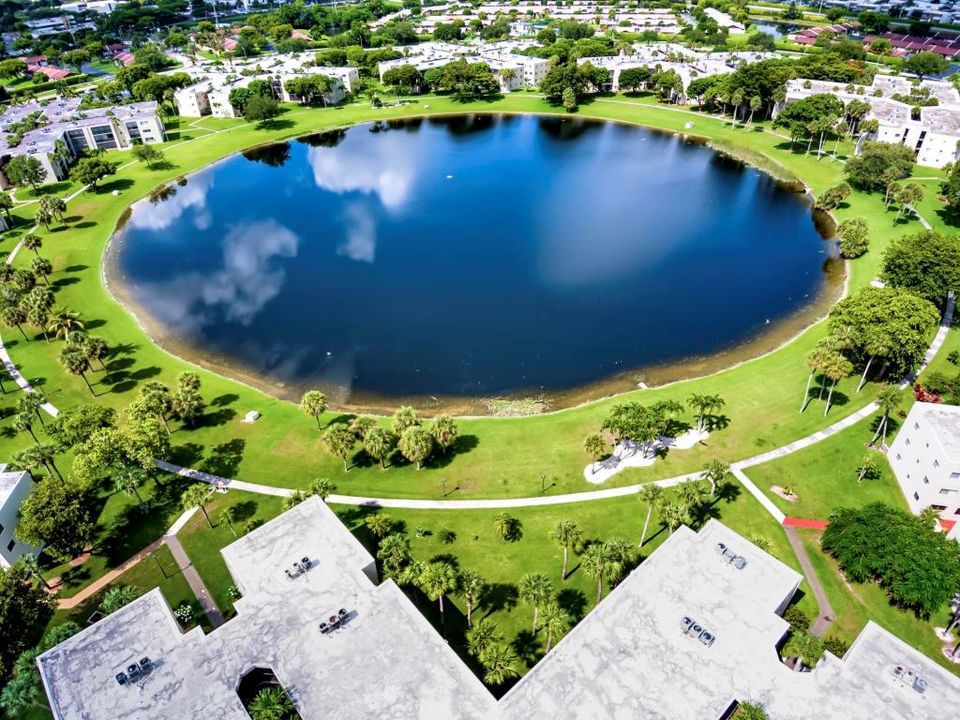 LV Lake4
