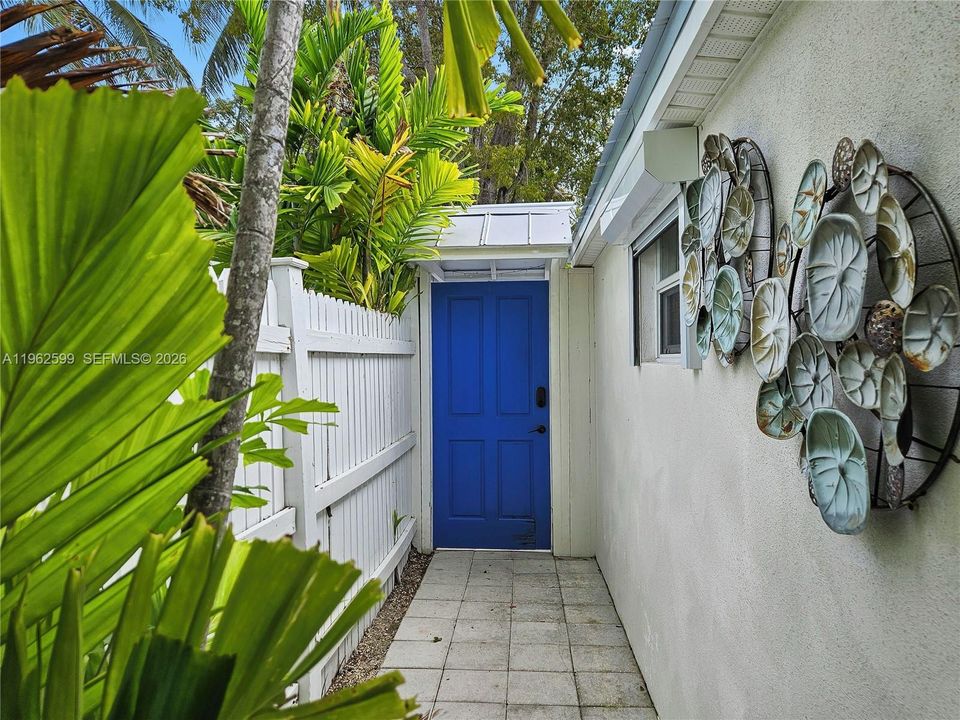 En Venta: $1,950,000 (3 camas, 3 baños, 1690 Pies cuadrados)