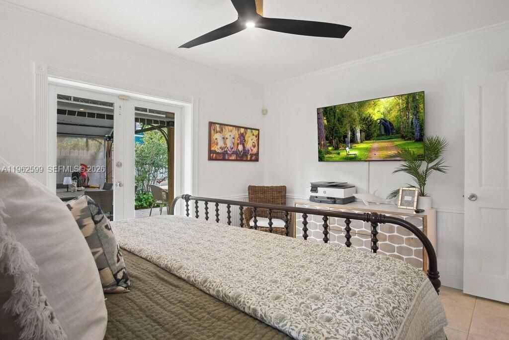 En Venta: $1,950,000 (3 camas, 3 baños, 1690 Pies cuadrados)