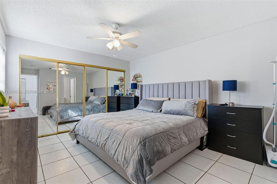 For Sale: $530,000 (3 beds, 2 baths, 1234 Square Feet)