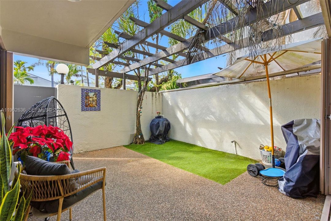 For Sale: $530,000 (3 beds, 2 baths, 1234 Square Feet)