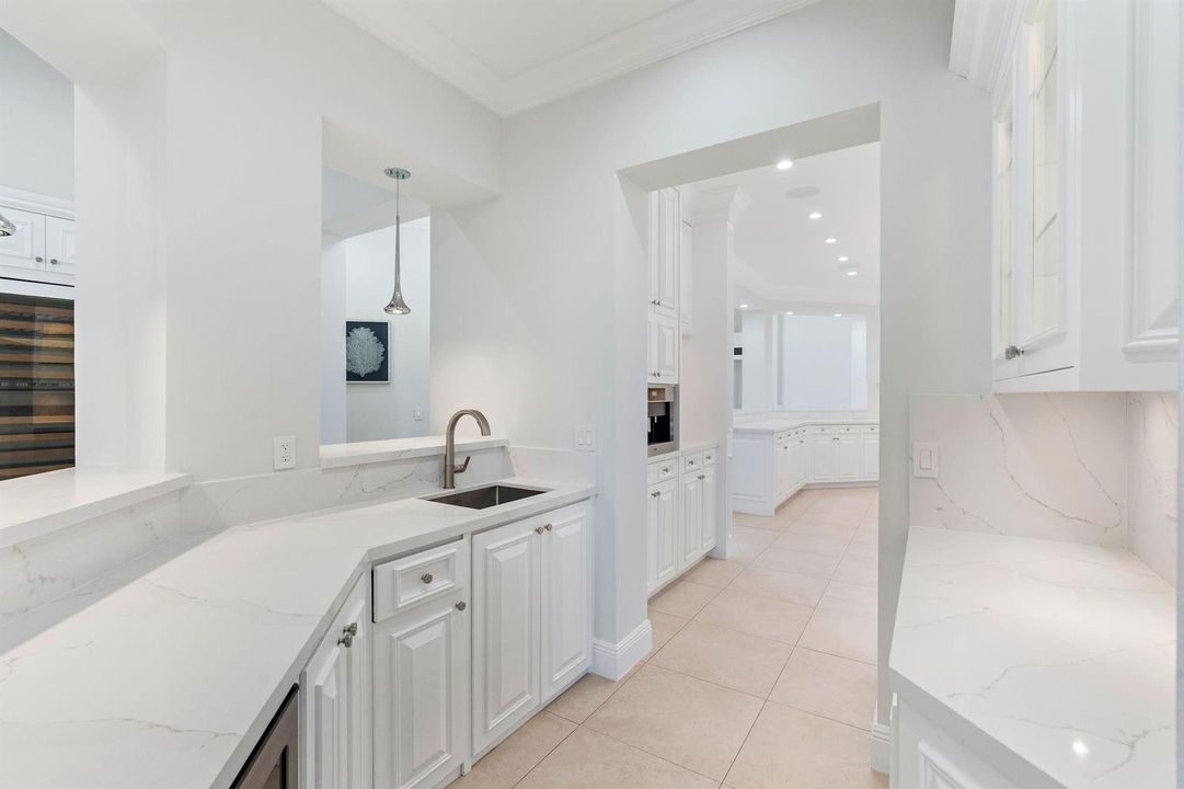WET BAR
