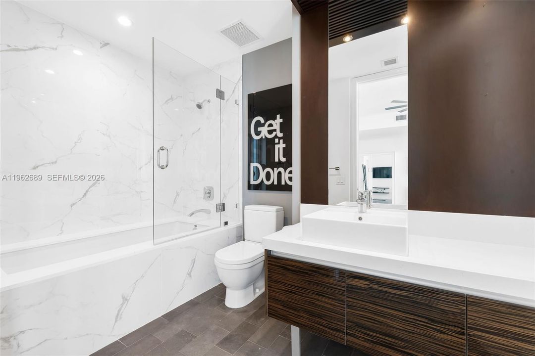 For Sale: $4,500,000 (4 beds, 4 baths, 3800 Square Feet)