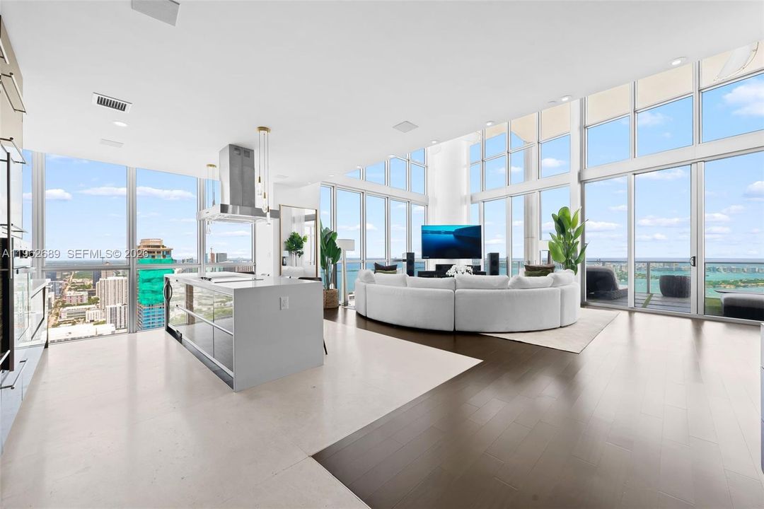 For Sale: $4,500,000 (4 beds, 4 baths, 3800 Square Feet)