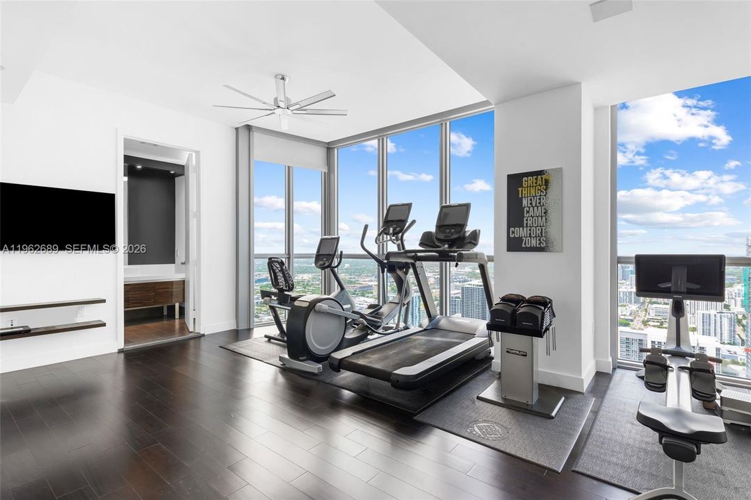 For Sale: $4,500,000 (4 beds, 4 baths, 3800 Square Feet)