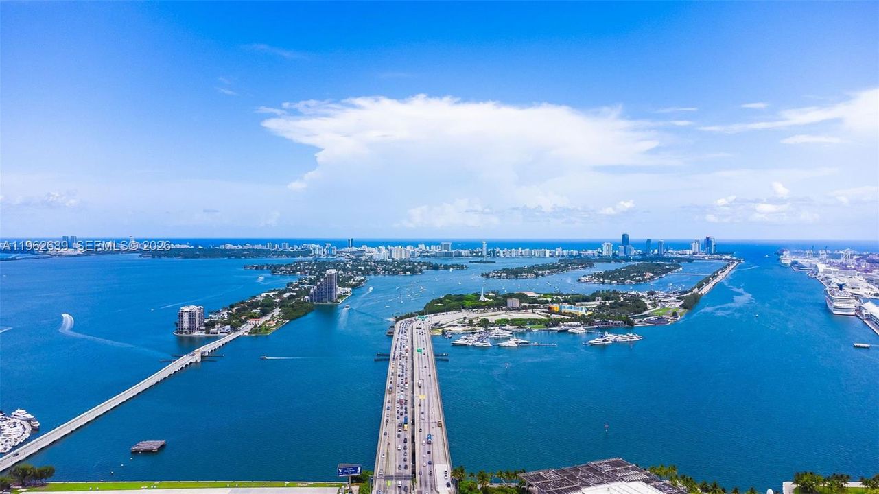 For Sale: $4,500,000 (4 beds, 4 baths, 3800 Square Feet)