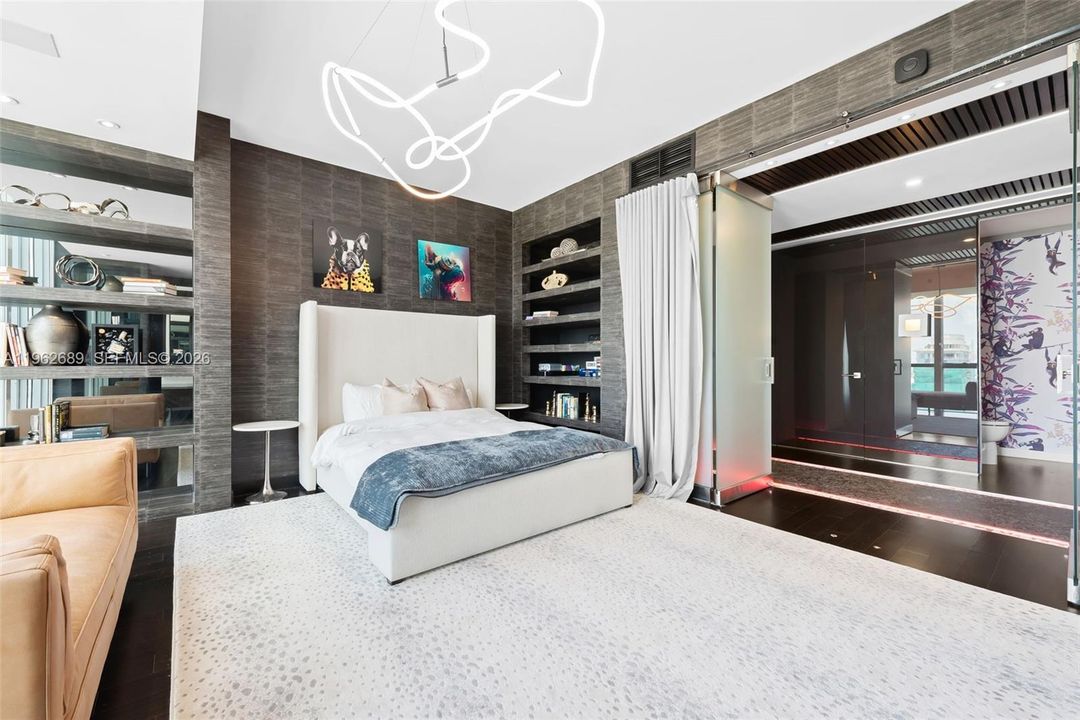 For Sale: $4,500,000 (4 beds, 4 baths, 3800 Square Feet)