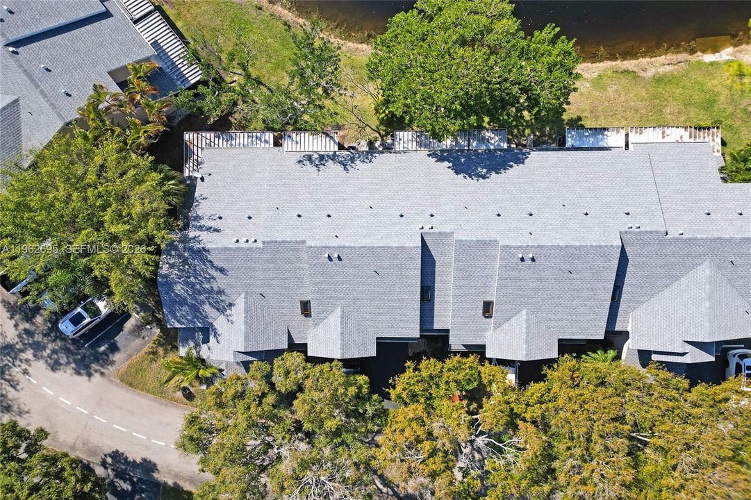 En Venta: $395,000 (2 camas, 2 baños, 1429 Pies cuadrados)