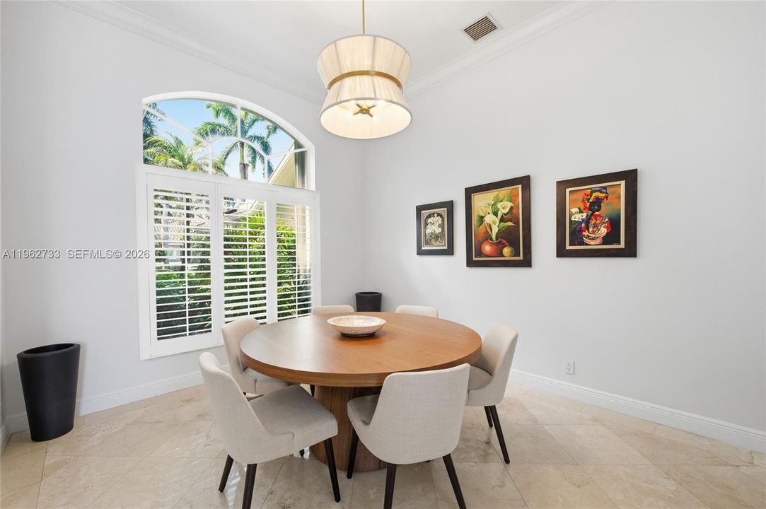 Active With Contract: $1,500,000 (4 beds, 3 baths, 3037 Square Feet)