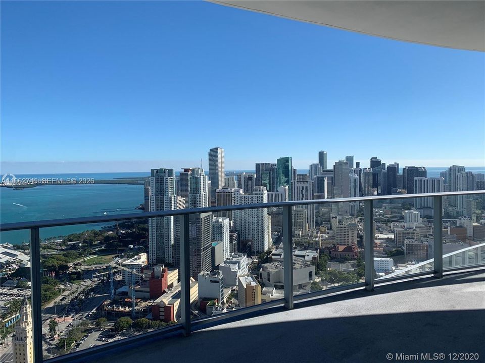 En Venta: $1,250,000 (2 camas, 3 baños, 1560 Pies cuadrados)