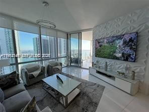 En Venta: $1,250,000 (2 camas, 3 baños, 1560 Pies cuadrados)