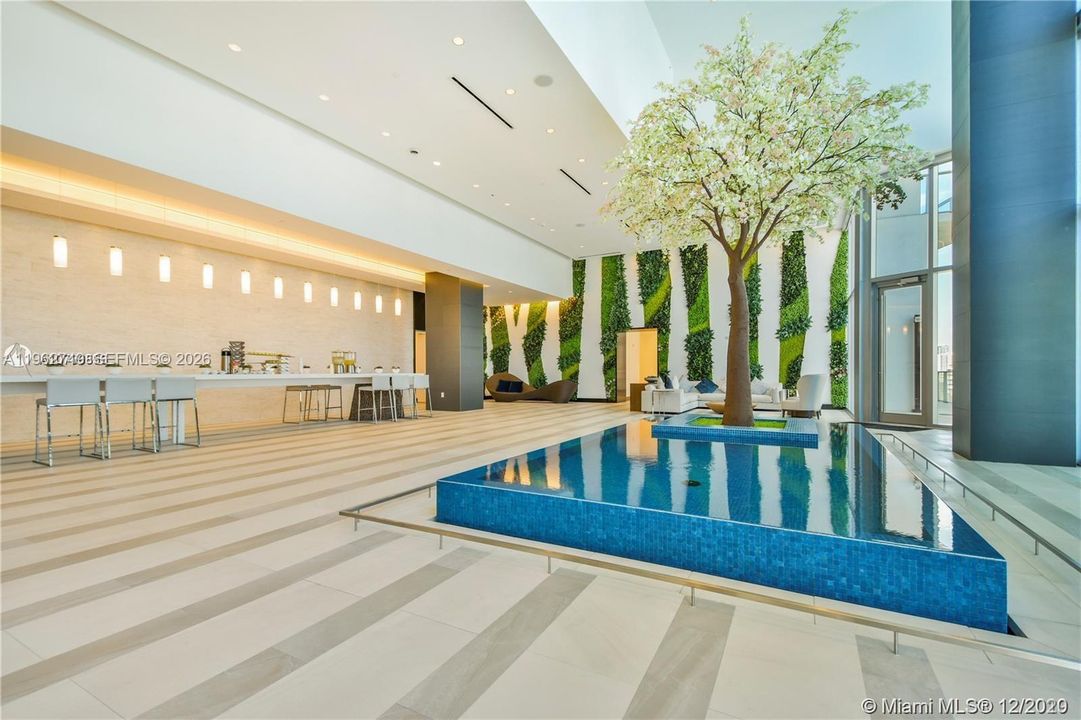 En Venta: $1,250,000 (2 camas, 3 baños, 1560 Pies cuadrados)