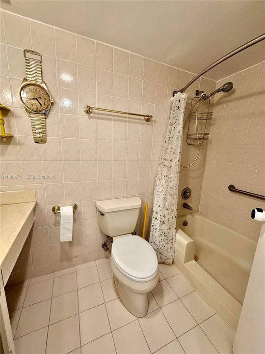 En Venta: $289,000 (1 camas, 1 baños, 943 Pies cuadrados)
