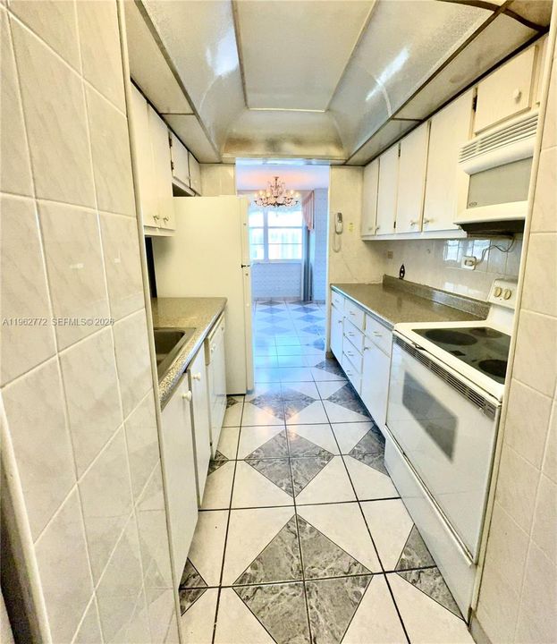 En Venta: $289,000 (1 camas, 1 baños, 943 Pies cuadrados)