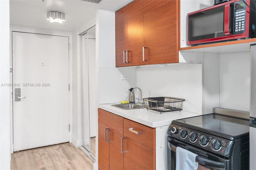 En Venta: $130,000 (0 camas, 1 baños, 360 Pies cuadrados)