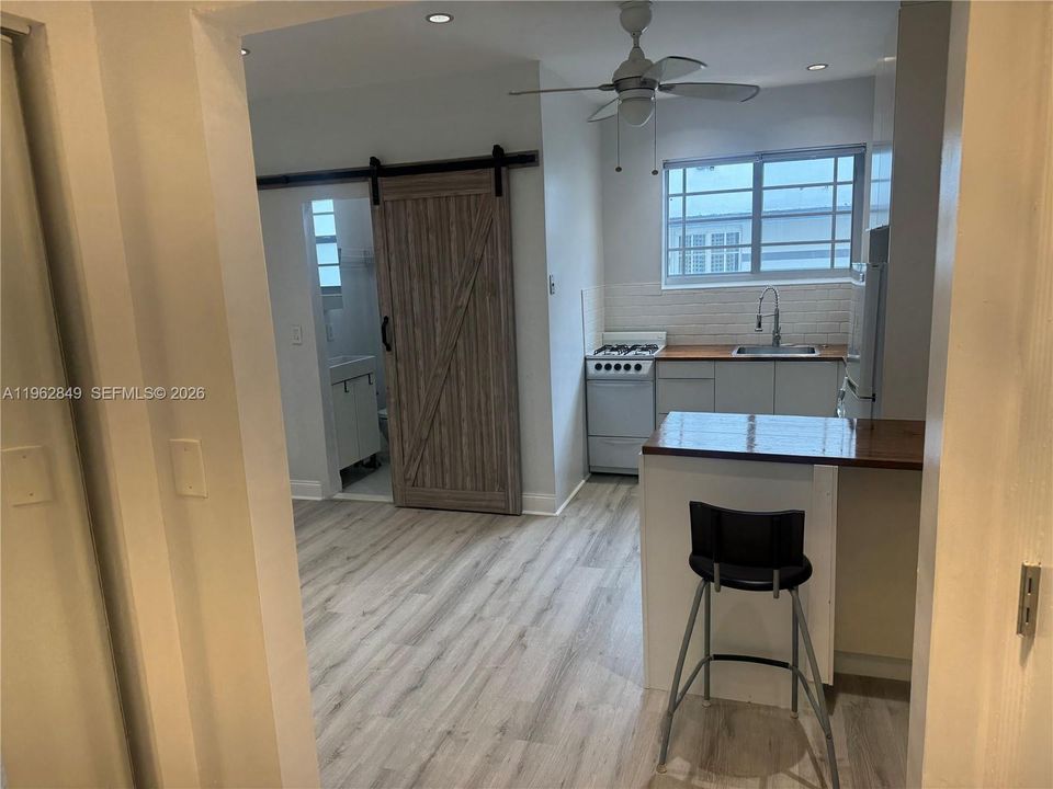 En Venta: $205,000 (1 camas, 1 baños, 420 Pies cuadrados)