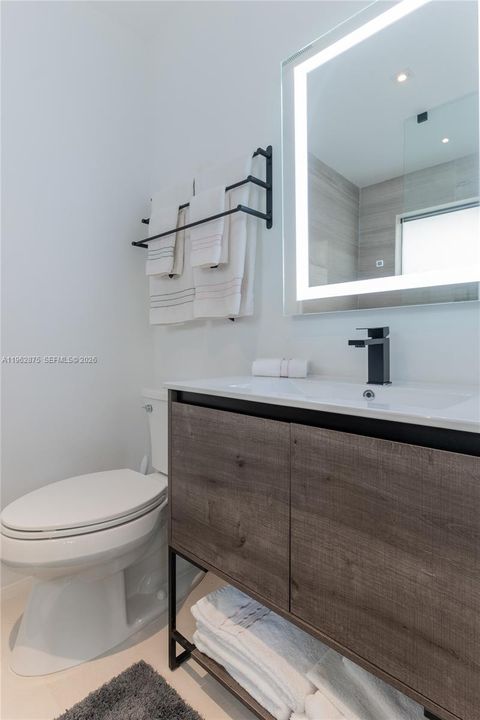 En Renta: $15,900 (5 camas, 4 baños, 3518 Pies cuadrados)