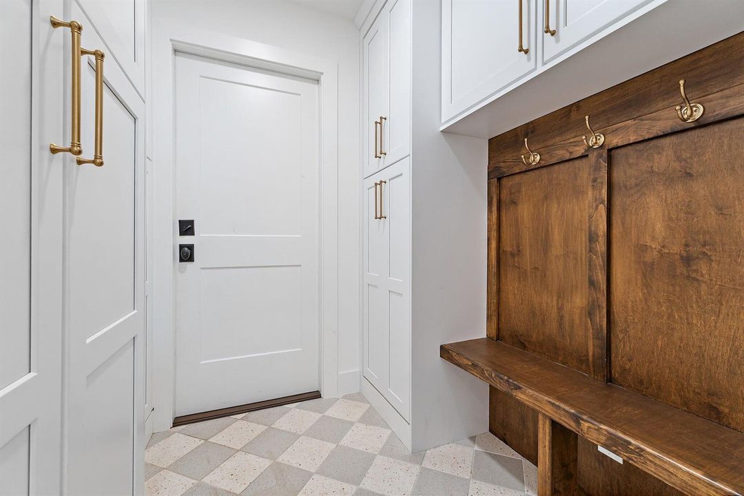 053-1643475thWayN-PalmBeachGardens-SMALL
