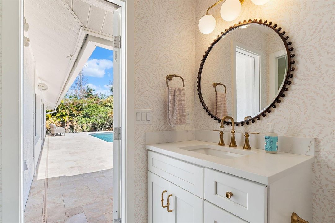 088-1643475thWayN-PalmBeachGardens-SMALL