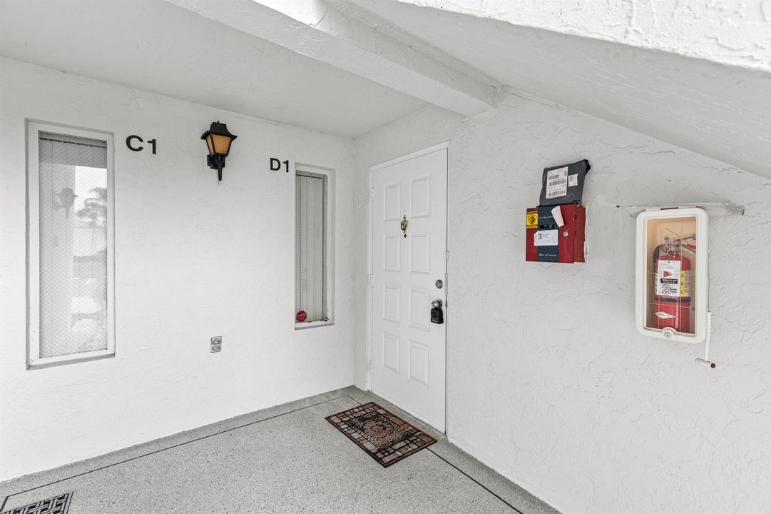 2_ 3664 alder dr