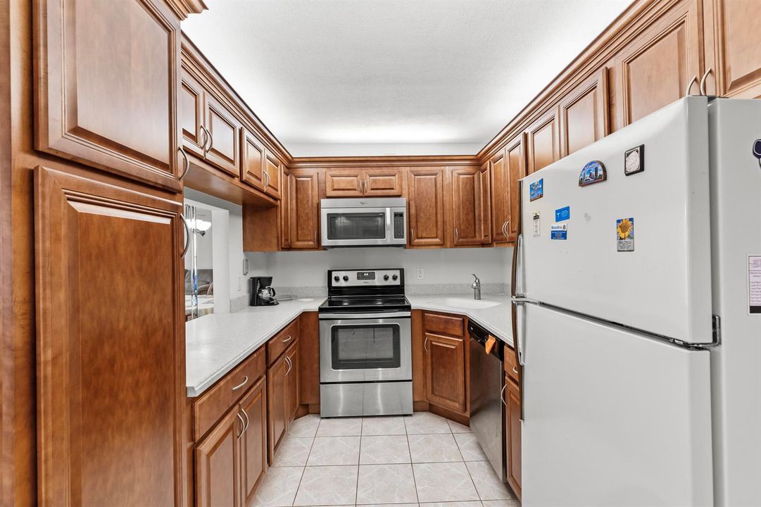 8_ 3664 alder dr